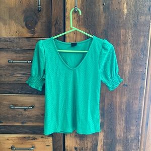 Cute green top